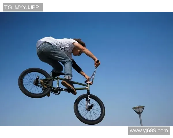 南京极限运动队荣登全国极限运动状态排行榜第十名引发关注 南京极限运动队荣登全国极限运动状态排行榜第十名引发关注